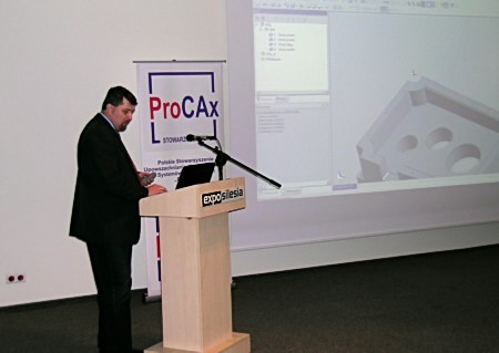 forum_04.jpg