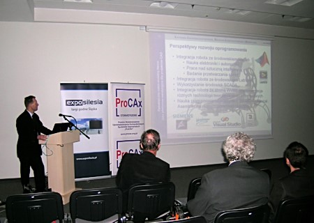 forum_06.jpg